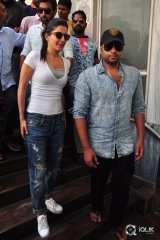 Raja Cheyyi Vesthe Movie Team at Devi Theater